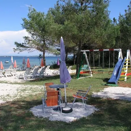 Apartment In With Balcony, Air Conditioning, Wi-fi *