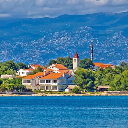 Lejlighed In With Balcony, Air Conditioning, Wi-fi *