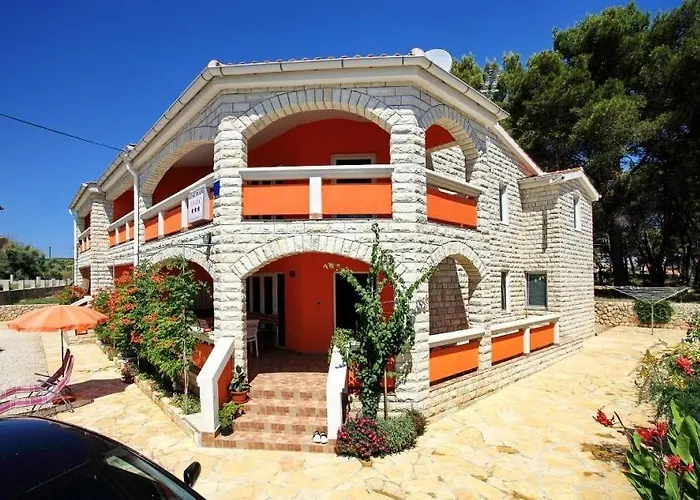 In With Balcony, Air Conditioning, Wi-fi Vir