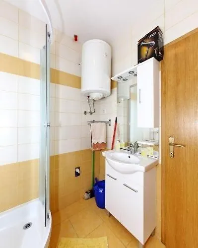 In With Balcony, Air Conditioning, Wi-fi Lejlighed